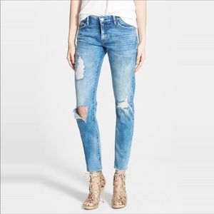 BlankNYC Good Vibes distressed jeans